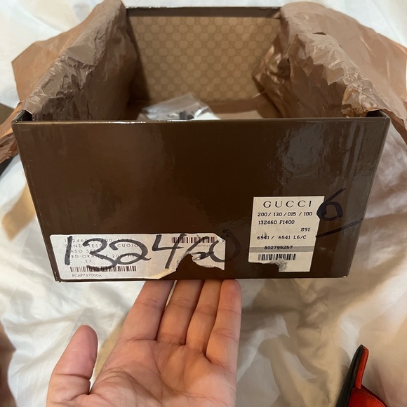 Gucci Peep Toe Satin Heels!! - Picture 8 of 9